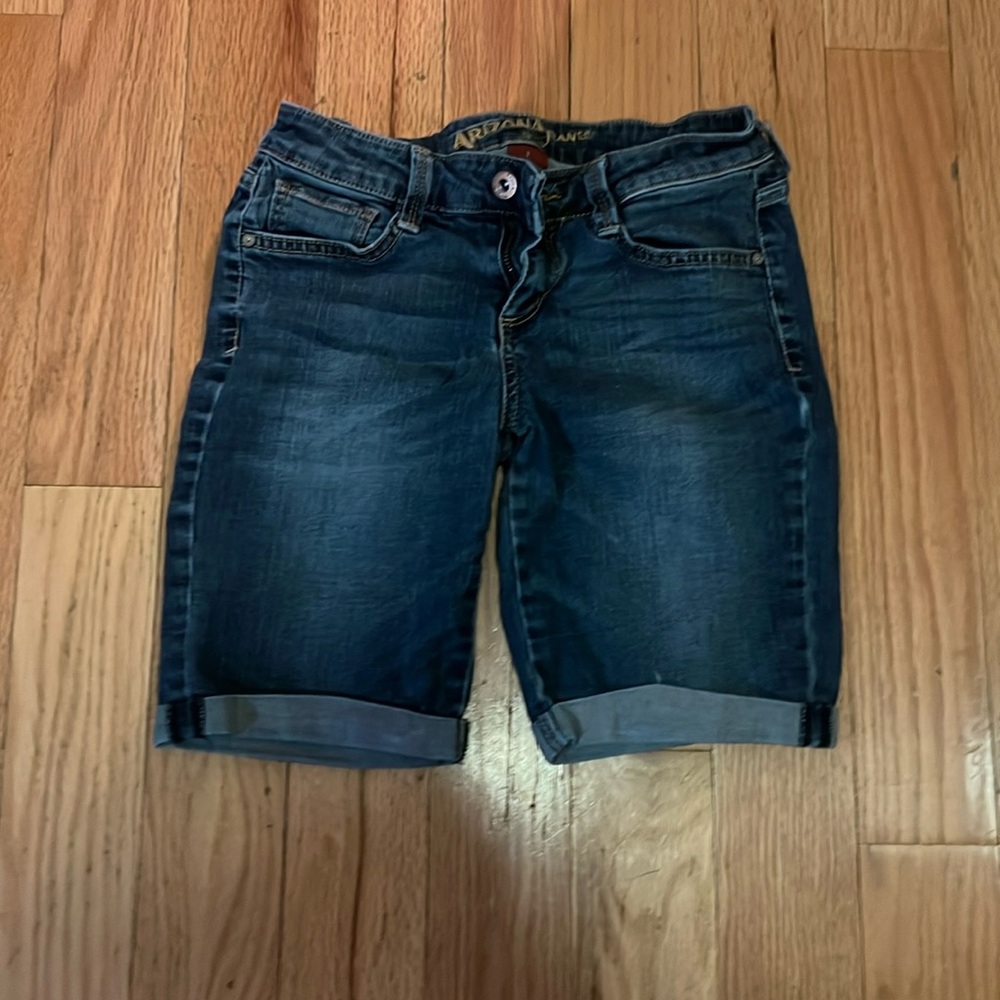 Arizona size 3 denim shorts